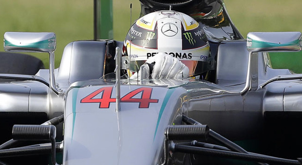 Lewis Hamilton leader delle prove libere a Monza