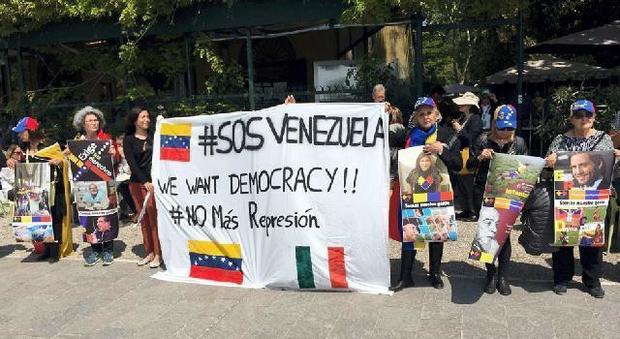 Appello degli artisti: «Basta massacri in Venezuela»