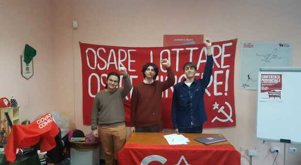 La segreteria dei Giovani comunisti di Avellino