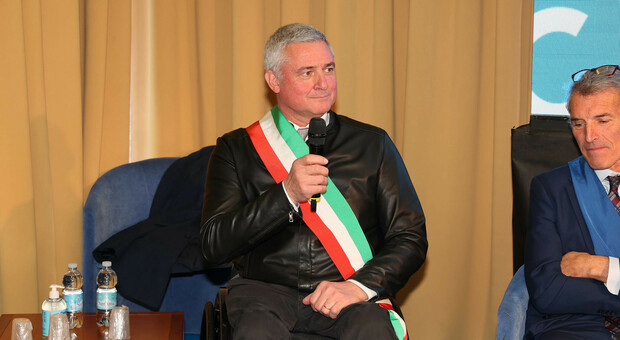 Il sindaco di Belluno, bilancio dei primi sei mesi del mandato: «Scelte coraggiose hanno salvato le casse comunali»