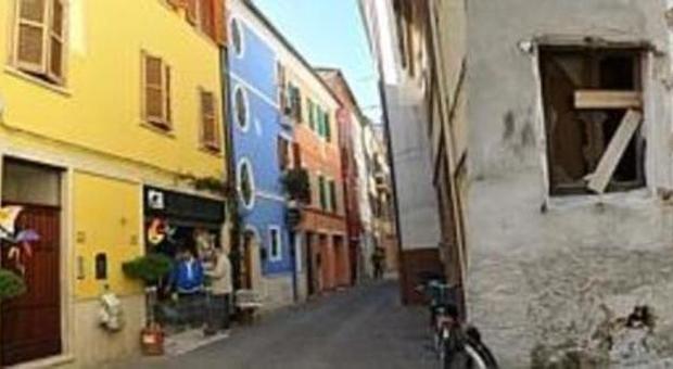 San Benedetto, vincoli in centro Ora i proprietari rischiano pure le multe