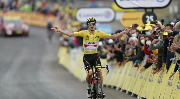 Pogacar è il padrone del Tour de France: vince anche a Luz Ardiden e chiude i giochi