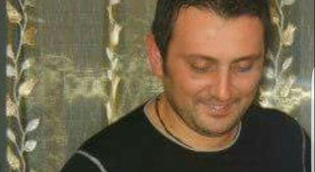 «È bronchite» ma il giorno dopo 38enne muore d'infarto a Napoli