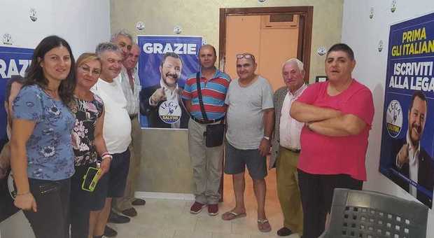 Raid vandalico nel Vallo di Diano nella sede di Noi con Salvini