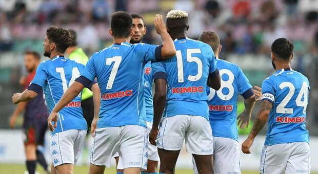 Napoli, Osimhen è già devastante: tripletta anche al Teramo, è 4-0