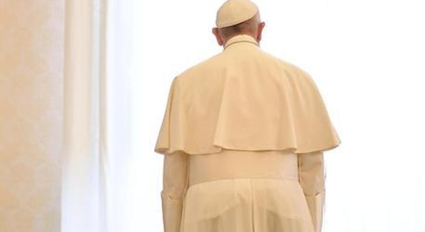 Il Papa: «Da bimbo risposi male alla maestra e fui punito»