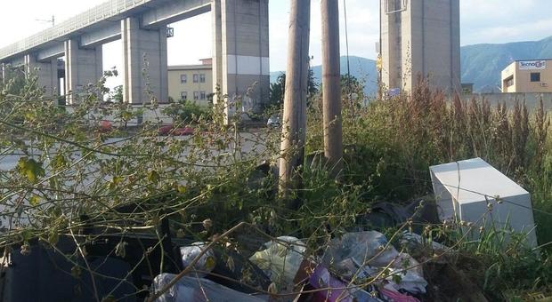Nocera: stoccaggio illegale rifiuti, a processo due imprenditori