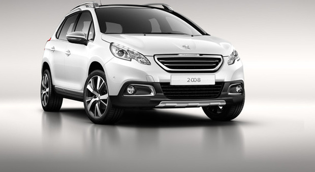 La nuova Peugeot 2008 in versione definitiva: sarà in vendita a primavera