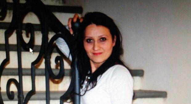 Antonella, uccisa in casa: "Colpita con ferocia, non è morta subito"