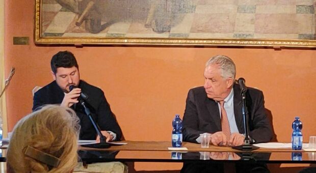 Da sinistra: il segretario generale Fondazione Carivit Emanuel Fulvi e il presidente Luigi Pasqualetti