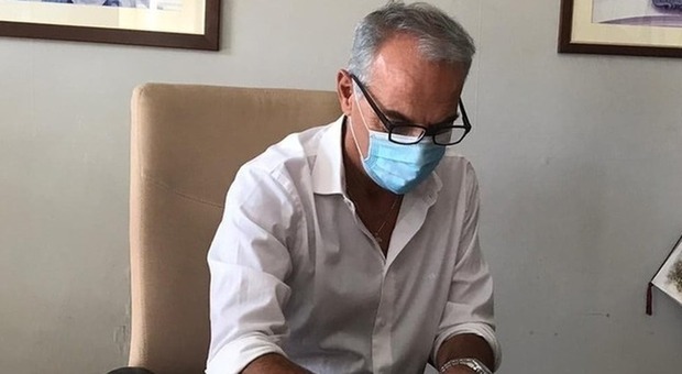 Covid a Calvizzano, il sindaco: «Indice di contagio altissimo, pronti nuovi provvedimenti restrittivi»
