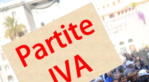Italia, calano le richieste di partita IVA