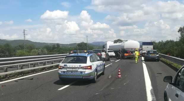 Due incidenti a poche ore l'uno dall'altro sulla A1 nei pressi di Orvieto. Disagi alla viabilità