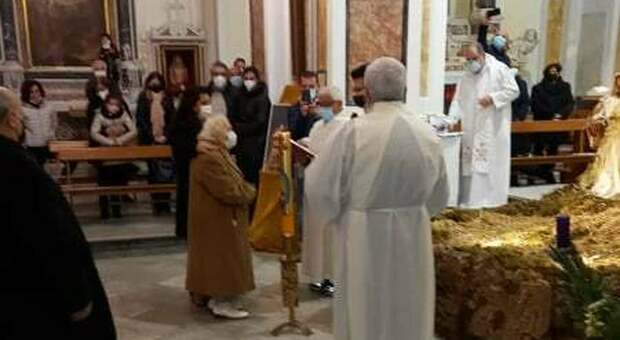 Marano, a 93 anni riceve il battesimo nella chiesa del Santo patrono