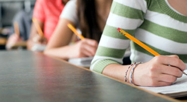 "Studenti sospesi se saltano il test Invalsi": la scuola avverte i genitori