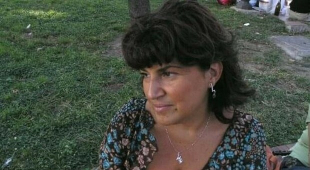 Napoli: prof morta dopo il vaccino AstraZeneca, chiesti i dati su sperimentazione