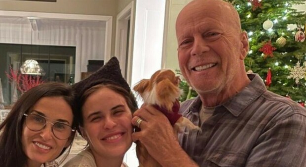 Bruce Willis e la malattia, la famiglia: «Sappiamo che ogni suo giorno può essere l'ultimo»