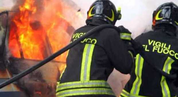 Stabilizzare i precari, il consiglio regionale del Veneto sta con i vigili del fuoco
