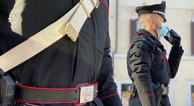Carabinieri, ecco le nuove uniformi: addio alla fondina in cuoio, arrivano gli stivaletti city
