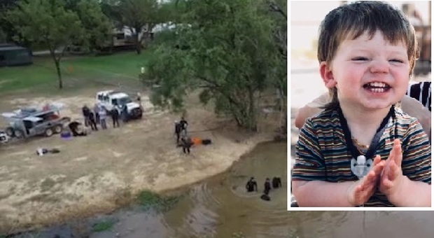 Si allontana dai genitori, bimbo di 2 anni viene ritrovato morto in acque infestate dai coccodrilli