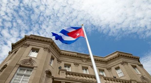 Riapre l'ambasciata di Cuba a Washington, 54 anni dopo. "Ora via l'embargo". Kerry a L'Avana ad agosto