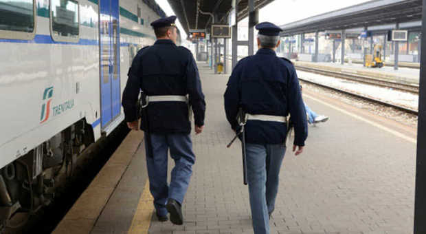 Rumeno arrestato nel treno Ud-Ve Era condannato: violenza sessuale