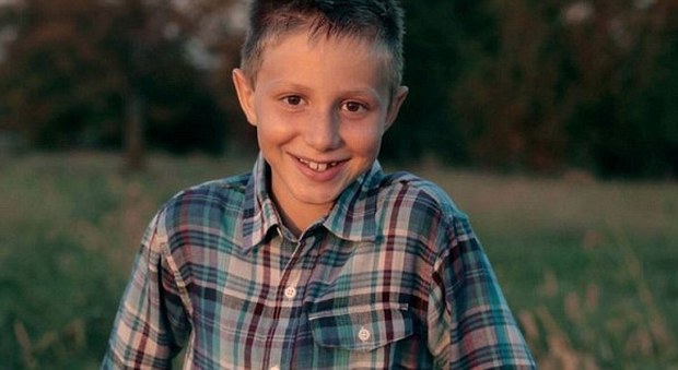 Usa, bimbo di 10 anni muore sullo scivolo più alto del mondo: «È stato decapitato»