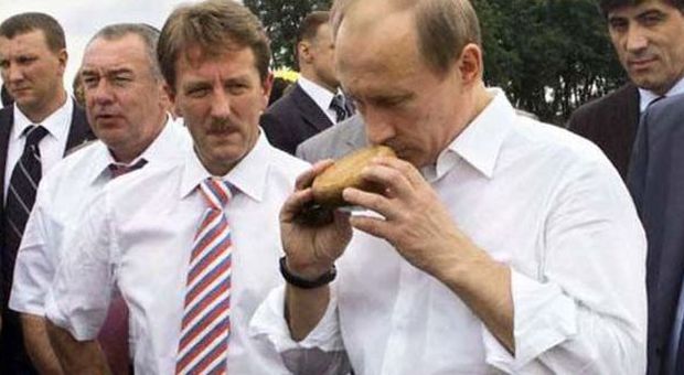 "Putin ha l'assaggiatore personale" I cuochi svelano le manie dei Vip