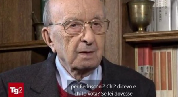 Quirinale, Ciriaco De Mita sull' elezione del presidente della Repubblica al Tg2: «Berlusconi chi?