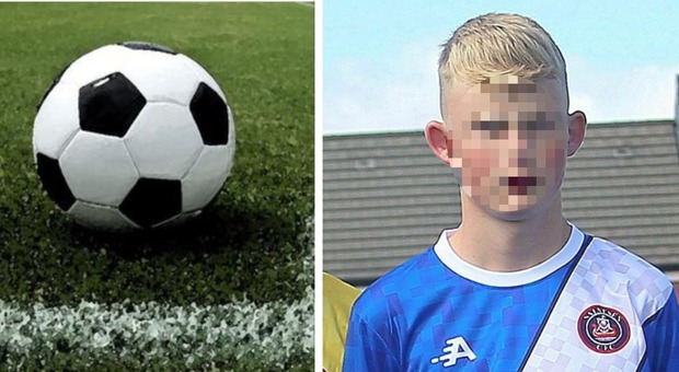 Malore improvviso mentre gioca a calcio a scuola: muore a 15 anni davanti ai compagni