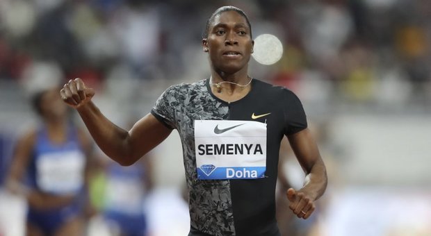 Atletica, Semenya vince i 200 a Montreuil e dichiara: «Sono pulita»
