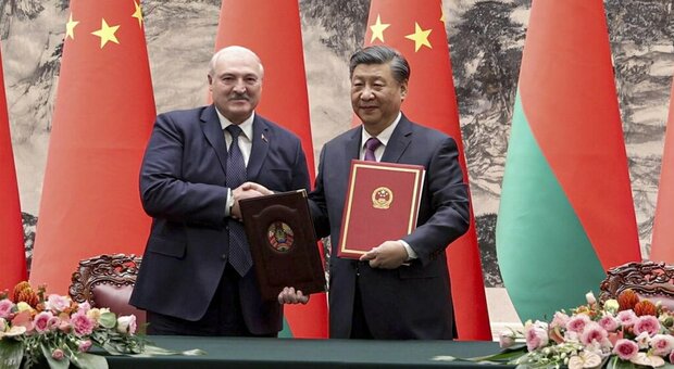 Putin, lo zar pronto a ricevere aiuti dalla Cina? Gli accordi di Lukashenko e Xi aprono la strada