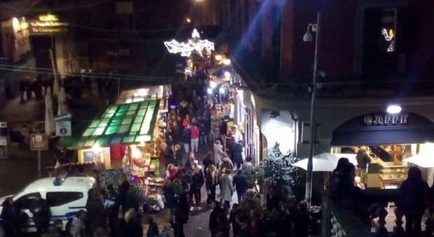 Notte d'Arte a Napoli: è qui la festa trasporti garantiti nella notte | Foto