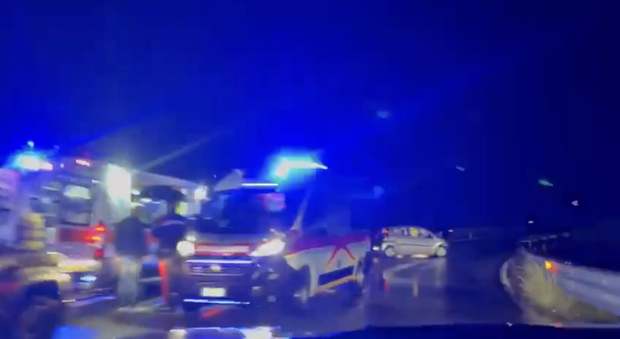 Grave incidente stradale sulla Mingardina: tre auto coinvolte e quattro feriti