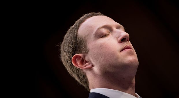 Facebook presto a pagamento? Zuckerberg e quella frase che lascia pochi dubbi