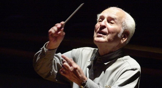 Il direttore d'orchestra Anton Coppola