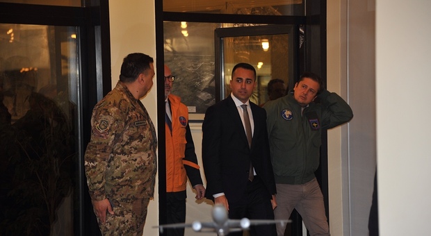 immagine Coronavirus, il ritorno di Niccolò: la conferenza del ministro Di Maio a Pratica di Mare
