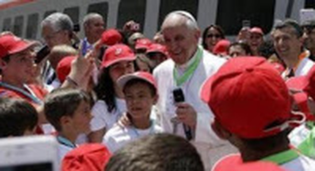 I bambini delle periferie milanesi in Vaticano su un Frecciarossa 1000 per parlare con il Papa