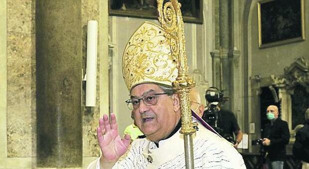 Report, in campo il cardinale Sepe: «Solo il 15% delle chiese è della Curia»