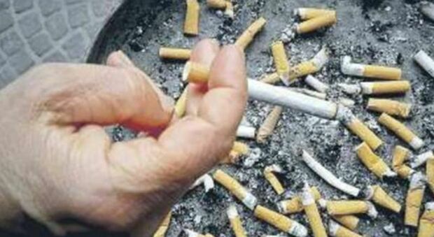 Il Covid colpisce ancora: in Italia aumentano i fumatori