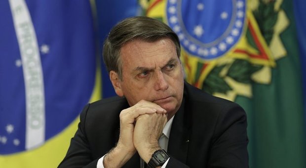 Brasile choc, 35mila contagi e 1200 morti in un giorno: «Bolsonaro ha ignorato avvertimenti e ora apre tutto»