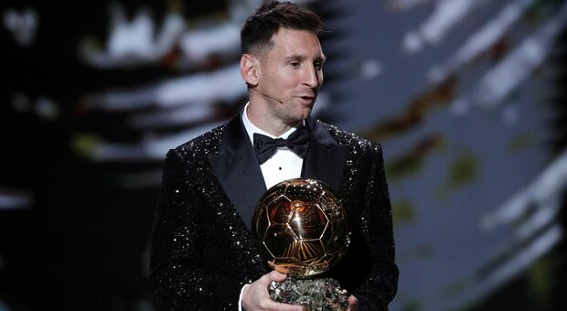 Pallone d'oro, Messi vince il settimo, Jorginho sul podio