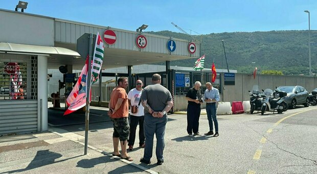 Crisi Wartsila: sciopero ad oltranza anche dei lavoratori portuali