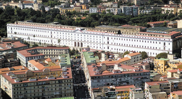 «Napoli, salvate dal degrado l'Albergo dei Poveri»: interrogazione dei Neoborbonici in Senato