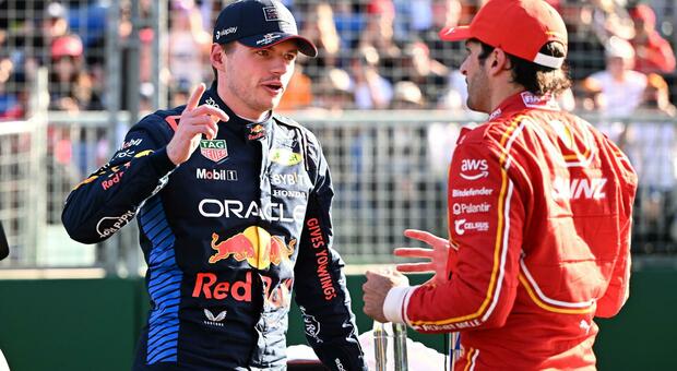 Formula 1, qualifiche GP Australia: terza pole consecutiva di Verstappen, secondo uno stoico Sainz