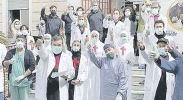 Coronavirus in Campania, l'ospedale escluso dall'emergenza: «Diamo una mano»