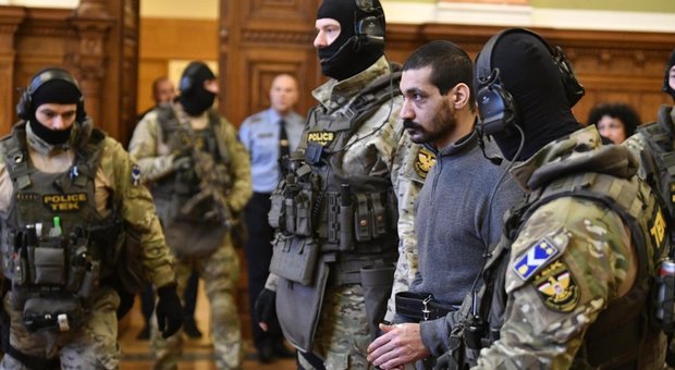 Combattente Isis rimandato dalla Turchia in Ungheria