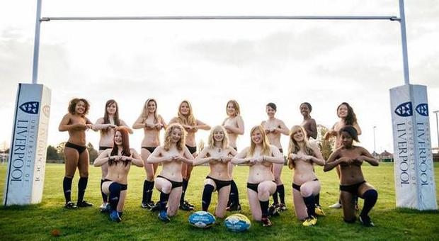 La squadra femminile di rugby dell'Università di Liverpool
