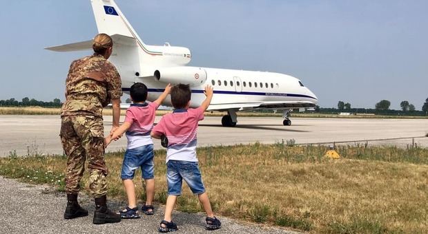 Sarcoma raro, viaggio della speranza negli Usa per un sergente italiano grazie ai fondi raccolti su Facebook