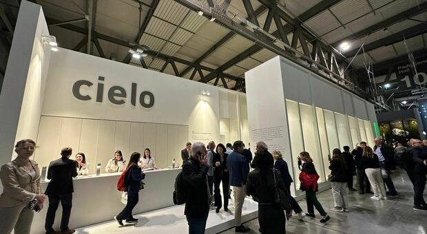 Salone del Mobile di Milano: l'assessore Fortuna in visita alle aziende del distretto industriale di Civita Castellana